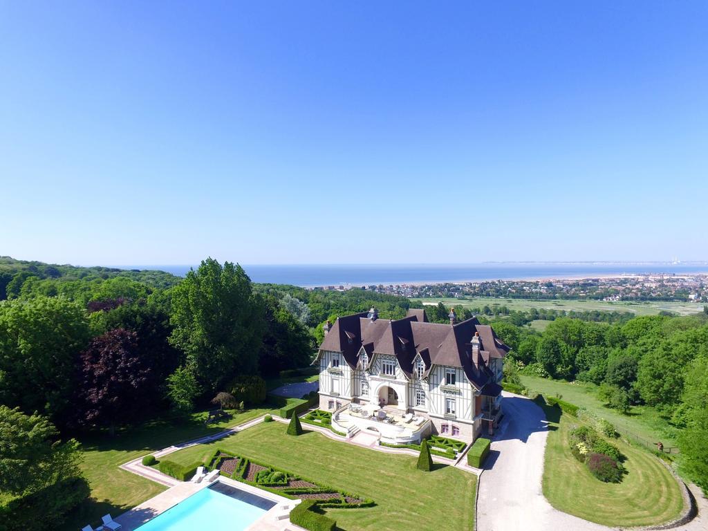 Manoir De Benerville Deauville Exterior foto