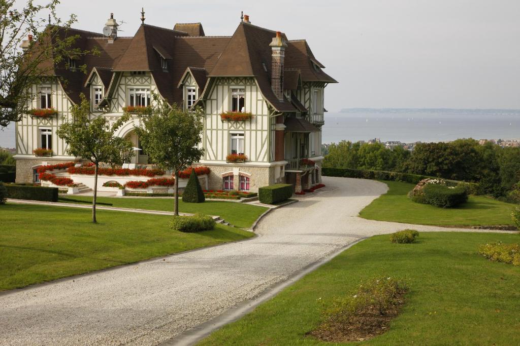 Manoir De Benerville Deauville Exterior foto