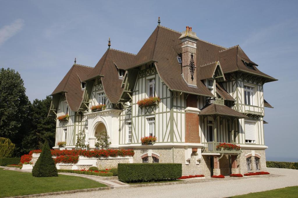 Manoir De Benerville Deauville Exterior foto